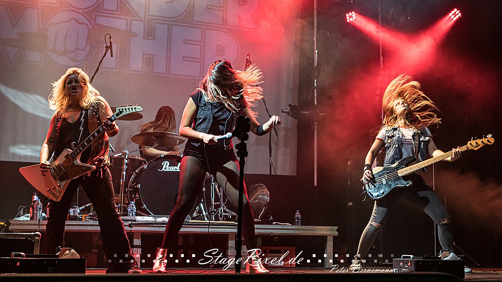 Thundermother (Resonanzwerk Oberhausen)